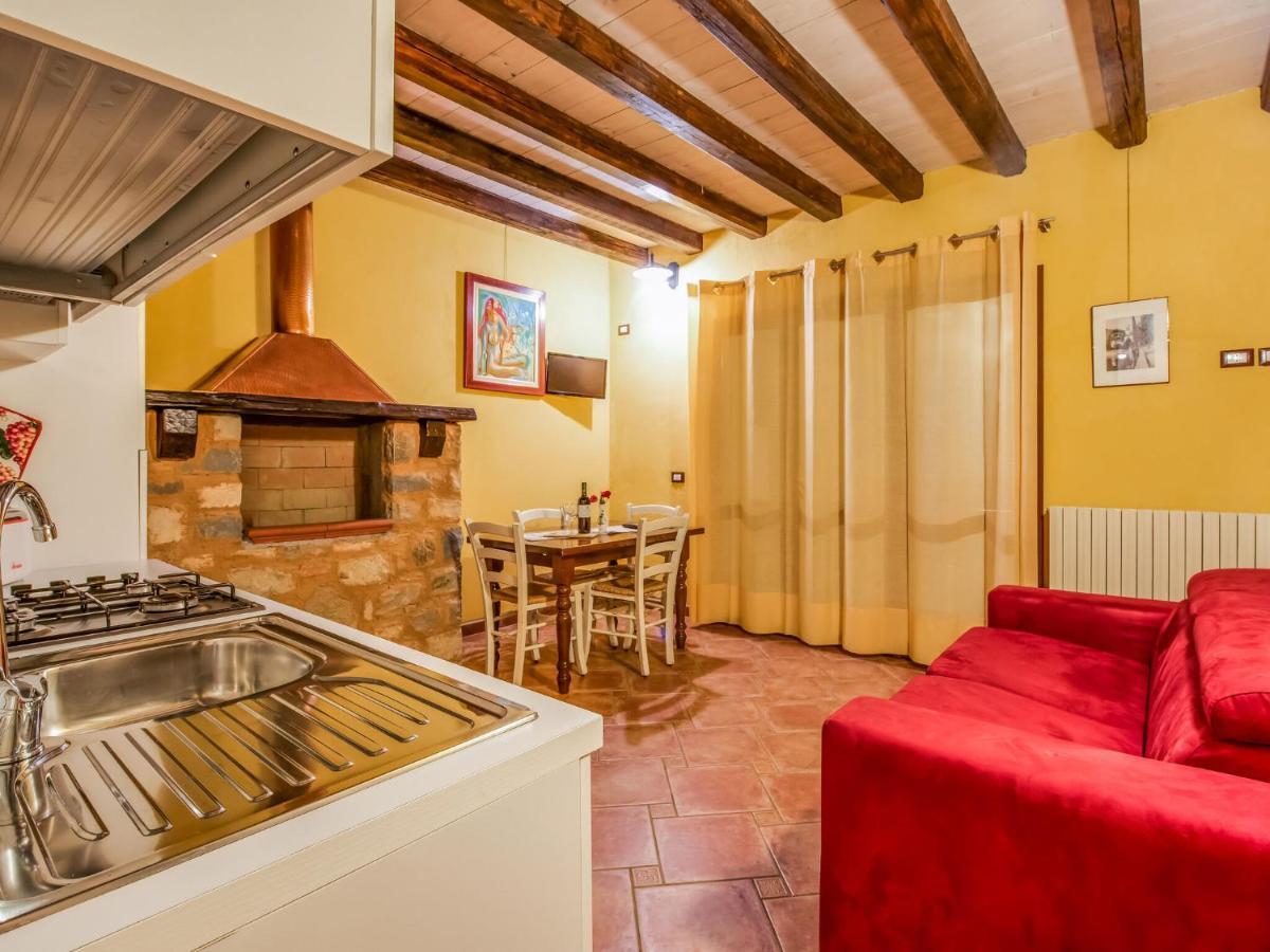 Cozy Chalet At Marone Lake Lombardy With Pool מראה חיצוני תמונה