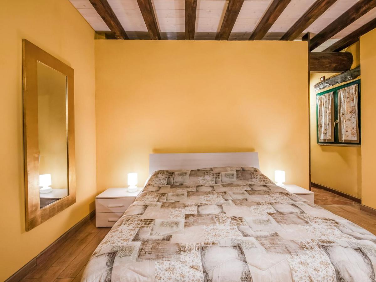 Cozy Chalet At Marone Lake Lombardy With Pool מראה חיצוני תמונה