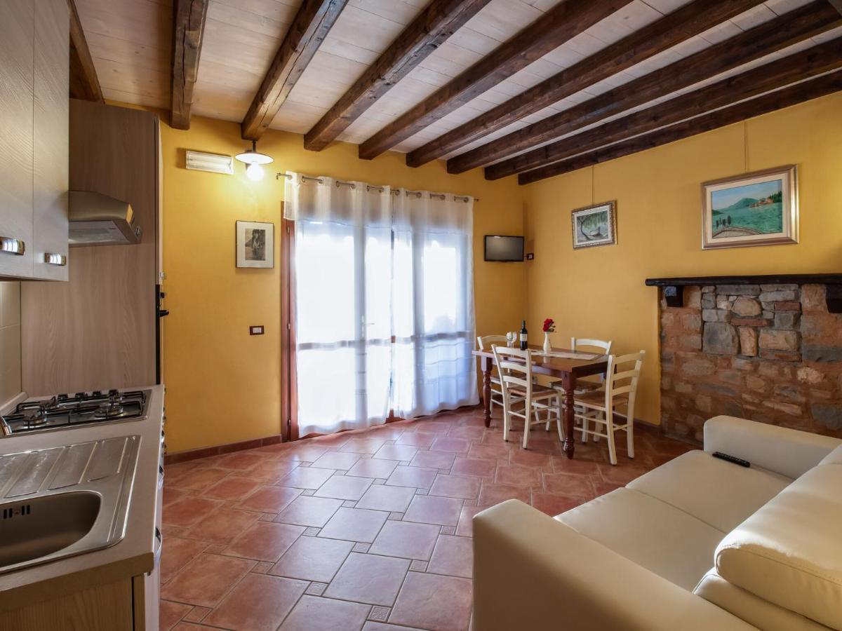Cozy Chalet At Marone Lake Lombardy With Pool מראה חיצוני תמונה