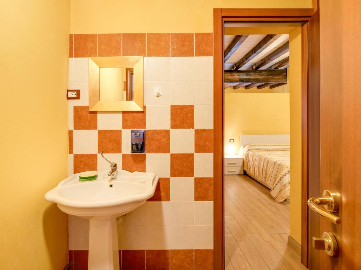 Cozy Chalet At Marone Lake Lombardy With Pool מראה חיצוני תמונה